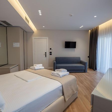 Ami Mar Hotel Saranda Dış mekan fotoğraf