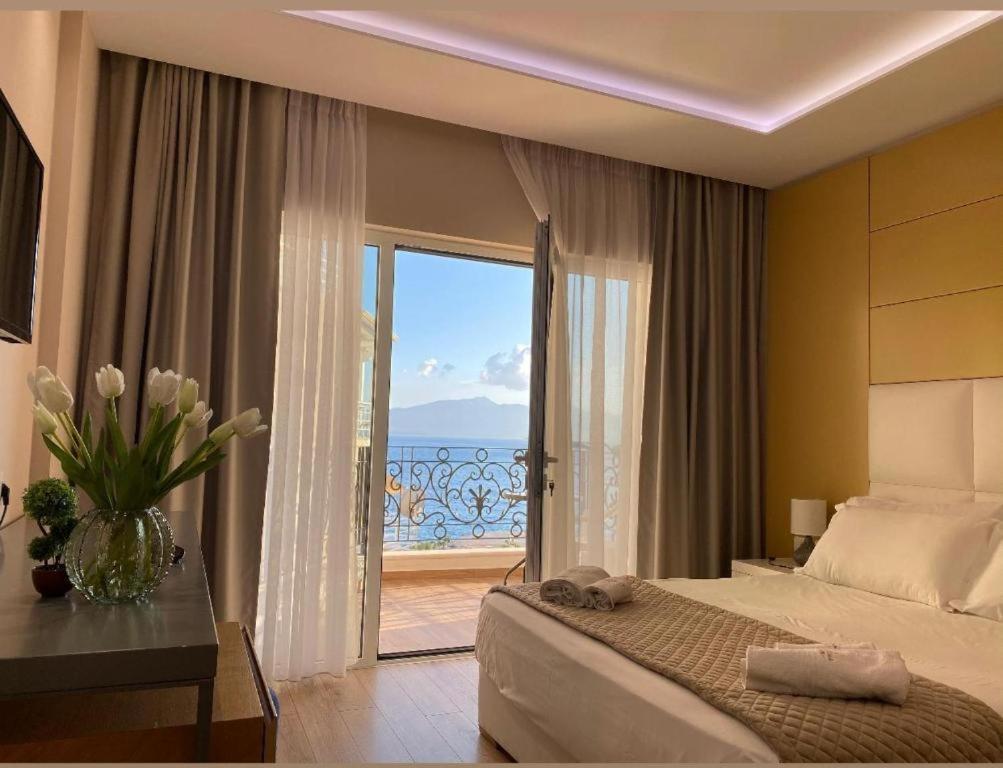 Ami Mar Hotel Saranda Dış mekan fotoğraf