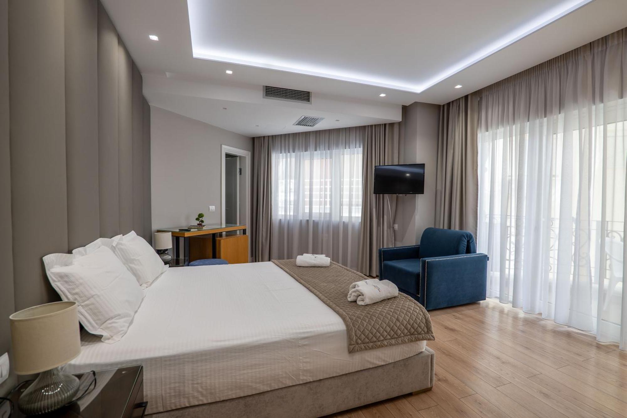 Ami Mar Hotel Saranda Dış mekan fotoğraf