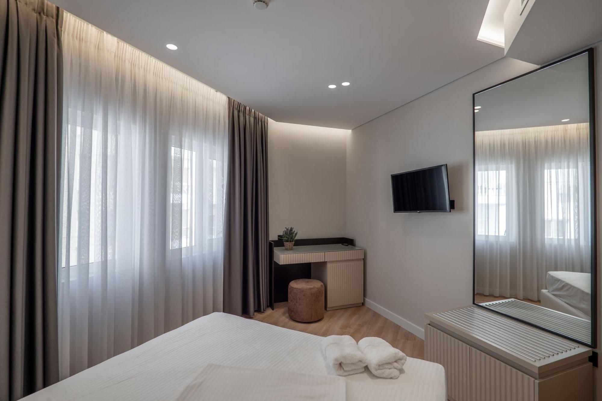 Ami Mar Hotel Saranda Dış mekan fotoğraf