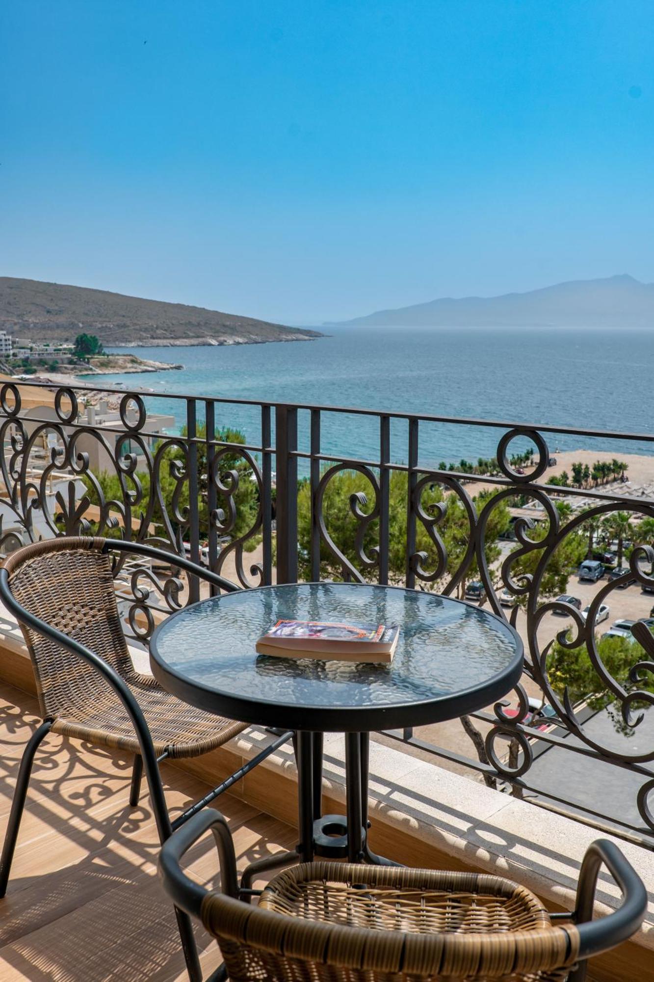 Ami Mar Hotel Saranda Dış mekan fotoğraf