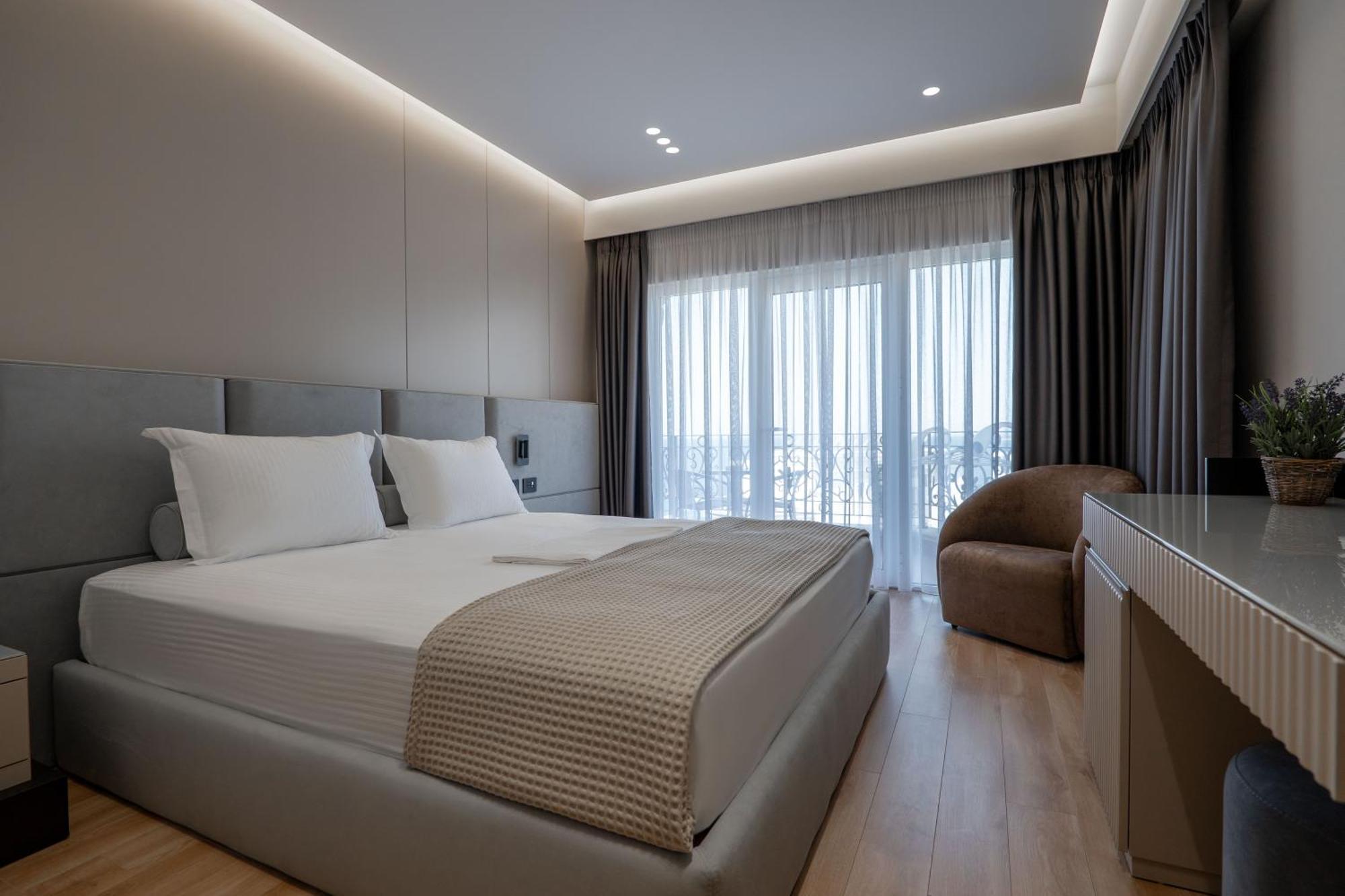 Ami Mar Hotel Saranda Dış mekan fotoğraf