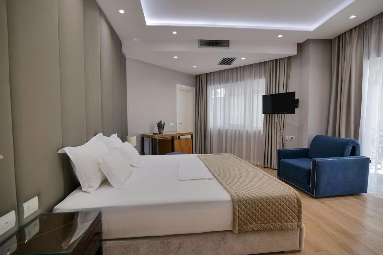 Ami Mar Hotel Saranda Dış mekan fotoğraf