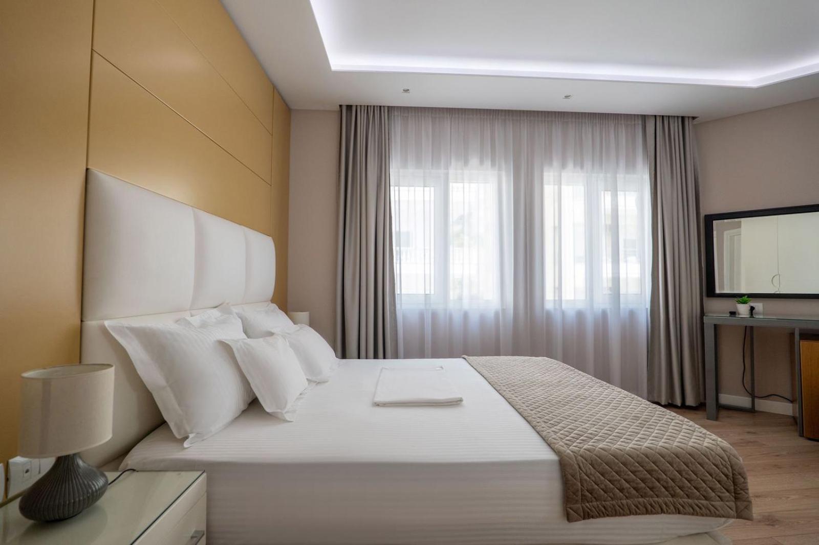 Ami Mar Hotel Saranda Dış mekan fotoğraf